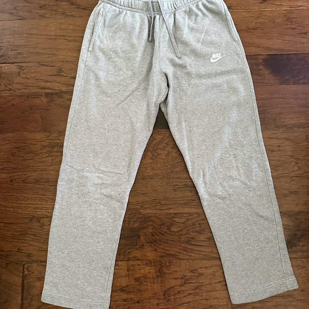 Nike Heather Gray Joggers